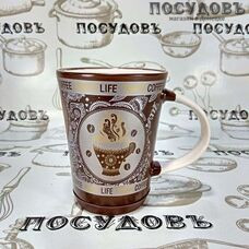 Loraine 23559 кружка, коричневая с узором, 360 мл, керамика, с силиконовой подставкой 2 пр.